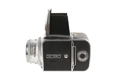 Lot 290 - A Hasselblad 500c Medium Format Camera Outfit