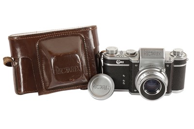 Lot 517 - A Rectaflex 1000 SLR Camera