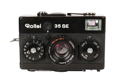 Lot 543 - A Rollei 35SE Viewfinder Camera