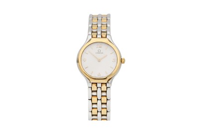 Lot 35 - AN OMEGA DE VILLE LADIES STAINLESS STEEL AND GOLD PLATED QUARTZ BRACELET WATCH