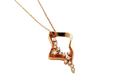 Lot 113 - Glamira I A diamond pendant necklace