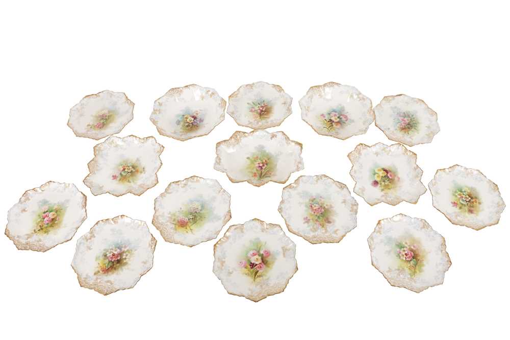 Lot 427 - A VICTORIAN DOULTON BURSLEM DESSERT SERVICE