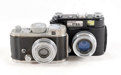 Lot 574 - Robot & Lomo Clockwork Drive Cameras.
