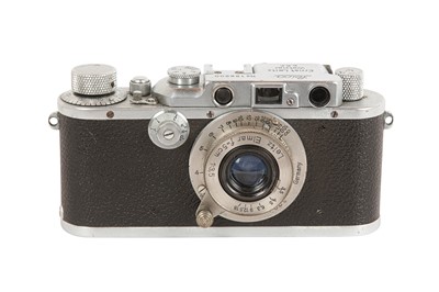 Lot 141 - A Leica III Rangefinder Camera