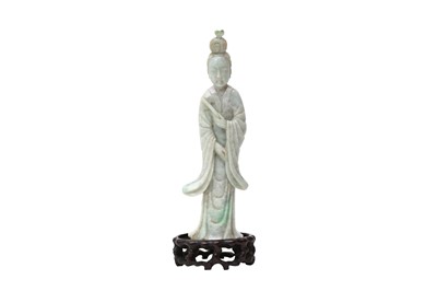 Lot 476 - A CHINESE APPLE-GREEN JADEITE FIGURE OF A FEMALE IMMORTAL