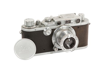 Lot 142 - A Leica III Rangefinder Camera