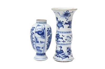 Lot 159 - TWO CHINESE BLUE AND WHITE VASES
