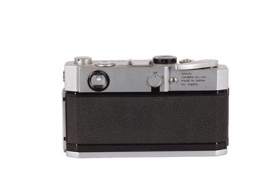 Lot 400 - A Canon 7S Rangefinder Camera