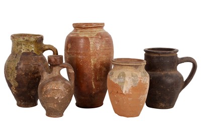 Lot 454 - A GROUP OF FIVE POTTERY ITEMS