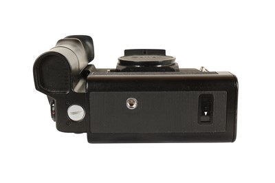 Lot 475 - A Canon F1 SLR Outfit
