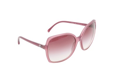 Lot 53 - Chanel Pink Oversized Sunglasses