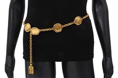 Lot 412 - Chanel 'Rue Cambon' Coin Chain Belt