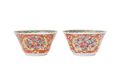 Lot 184 - A PAIR OF CHINESE FAMILLE-ROSE CUPS