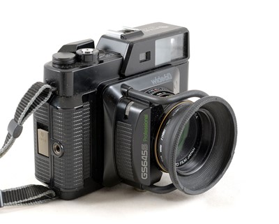 Lot 279 - Fuji GS645S Wide 60 120 Rangefinder Camera.