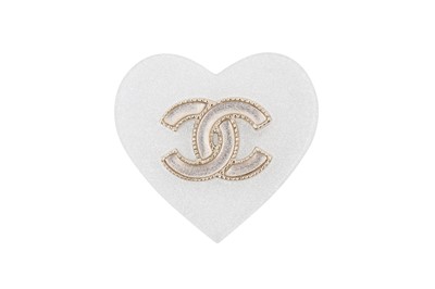 Lot 475 - Chanel Resin CC Logo Heart Pin Brooch