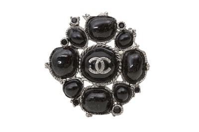 Lot 478 - Chanel Black CC Logo Gripoix Pin Brooch