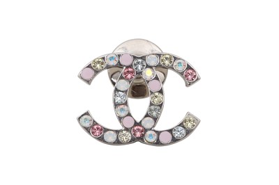 Lot 45 - Chanel Pink Crystal CC Logo Brooch