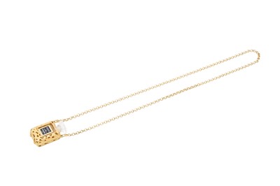 Lot 419 - Chanel Perfume Holder Pendant Necklace