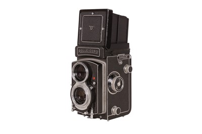 Lot 313 - A Rolleicord Vb TLR Camera