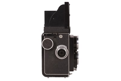 Lot 309 - A Rolleicord II TLR Camera