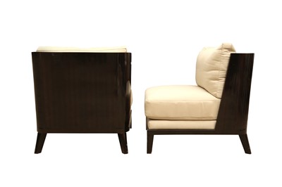 Lot 299 - A PAIR OF CONTEMPORARY LOUNGE CHAIRS