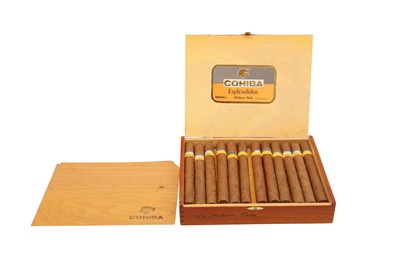 Lot 192 - CIGARS IN A COHIBA BOX WITH COHIBA LABELS