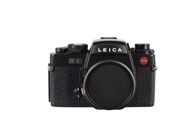 Lot 103 - A Leica R-E SLR Camera