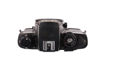 Lot 91 - A Leica R4s SLR Camera Body