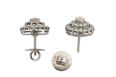 Lot 64 - A pair of diamond cluster earstuds