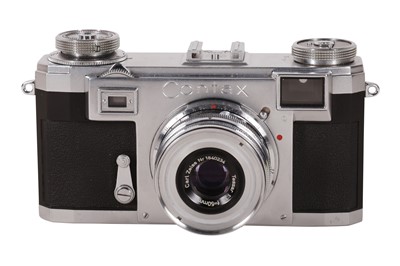 Lot 357 - A Contax IIa Rangefinder Camera