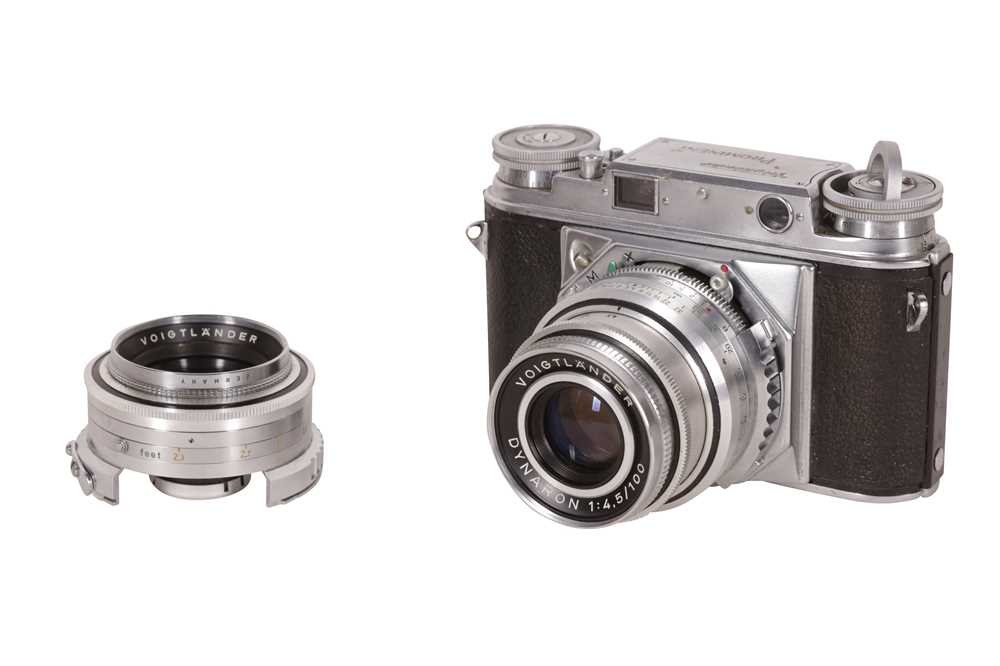 Lot 514 - A Voigtlander Prominent Rangefinder Camera Outfit