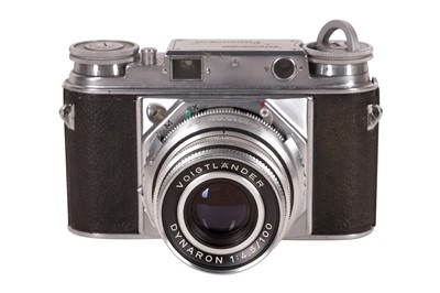 Lot 514 - A Voigtlander Prominent Rangefinder Camera Outfit