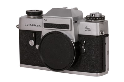 Lot 113 - A Leicaflex SL SLR Camera