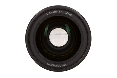 Lot 470 - A Canon EF 35mm f/1.4L USM Lens