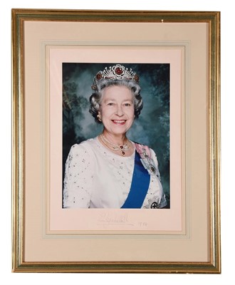Lot 328 - Elizabeth II, Queen of England