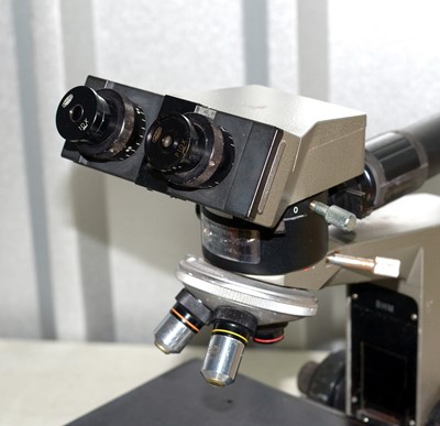 Lot 66 - Olympus BHM Binocular Microscope for Metallurgical Use.