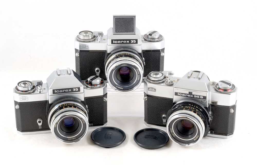 Lot 505 - 3 Zeiss Ikon Icarex 35 SLRs.