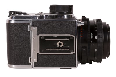 Lot 283 - A Hasselblad 2000 FC/M Medium Format S.L.R Camera