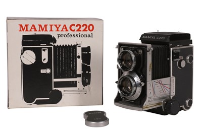 Lot 269 - A Mamiya C220 Professional Medium Format T.L.R Camera
