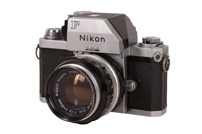 Lot 364 - A Nikon F Photomic SLR Camera