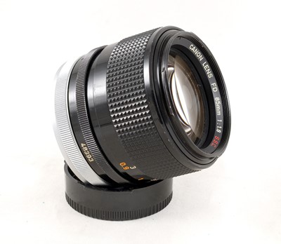 Lot 481 - A Canon FD 85mm f1.8 S.S.C. Lens