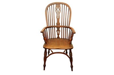 Lot 387 - A WINDSOR CHAIR, LATE 19TH TO EARLY 20TH CENTURY