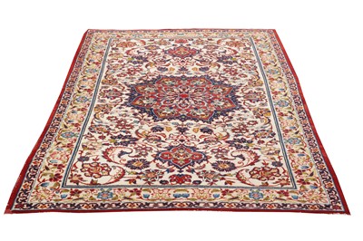 Lot 84 - A FINE ISFAHAN RUG, CENTRAL PERSIA