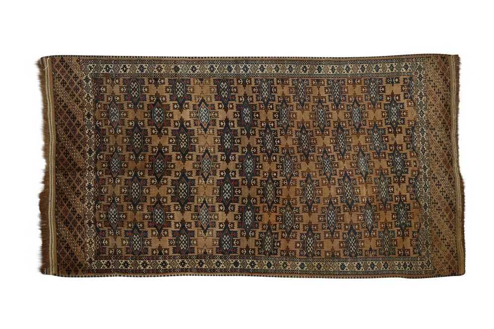 Lot 405 - A TURKMENISTAN CARPET