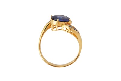 Lot 112 - A sapphire and diamond dress ring