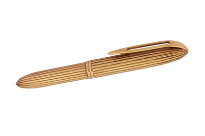 Lot 313 - A 20th century unmarked gold pen by Cartier