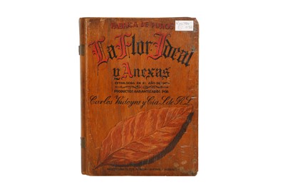 Lot 193 - A CEDAR CIGAR BOX IN THE FORM OF A BOOK