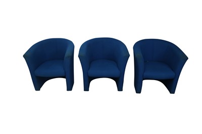 Lot 503 - A SET OF THREE CONTEMPORARY BLUE TUB CHAIRS