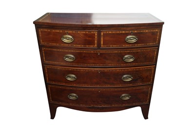 Lot 341 - A REGENCY MAHOGANY AND LINE INLAID BOW FRONT CHEST OF DRAWERS, EARLY 19TH CENTURY