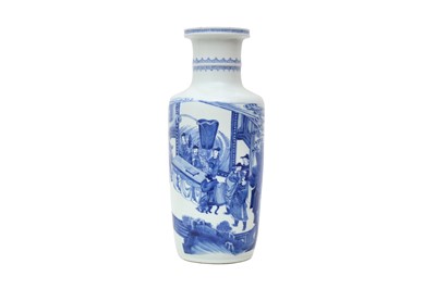 Lot 517 - A CHINESE BLUE AND WHITE ROULEAU VASE.